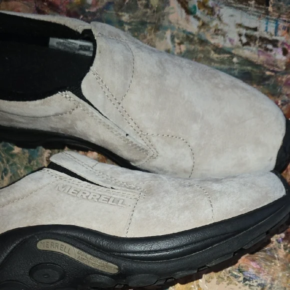 Merrell Women's Gray Slip-On Shoes - Picture 4 of 14